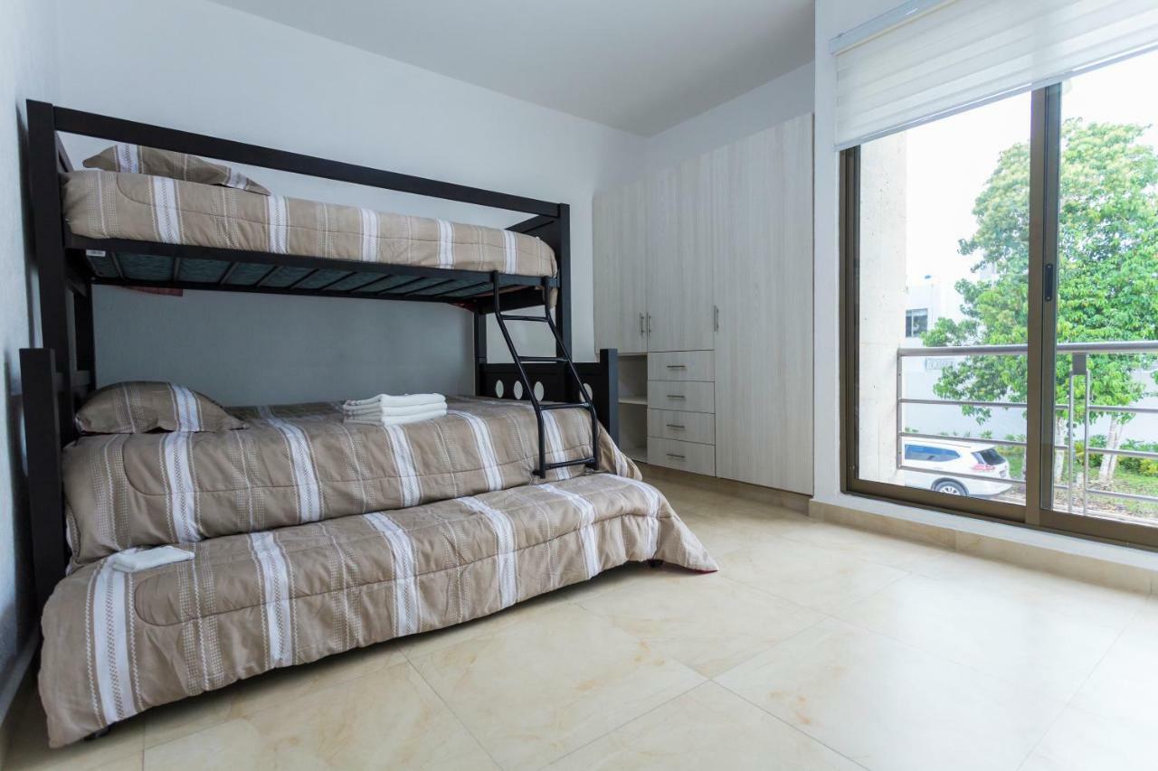 Villa Ana Lucia. Playa del Carmen Luaran gambar